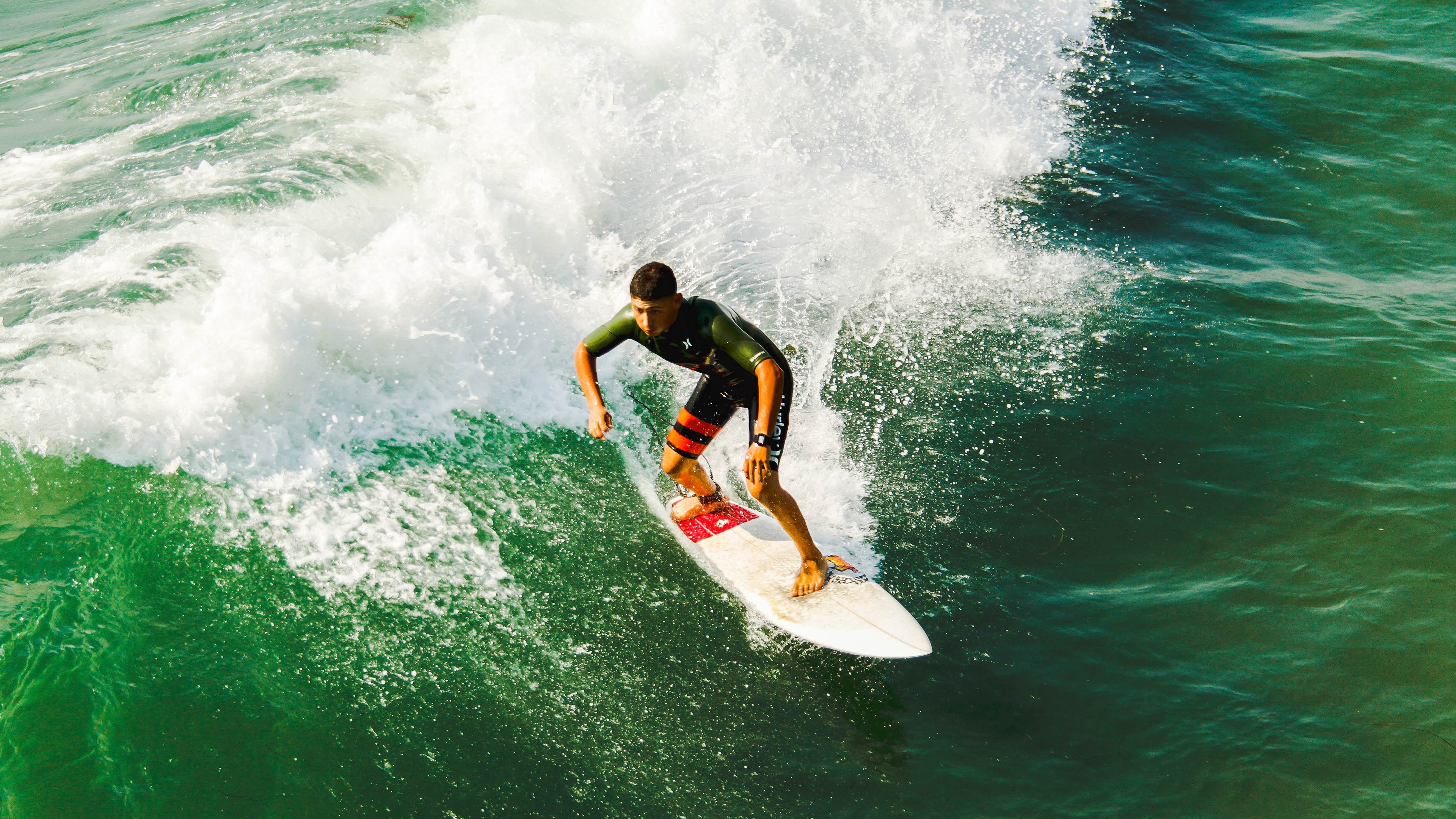 陈芋汐女子10米跳台决赛夺冠瞬间，陈芋汐10米跳台摘银多少分