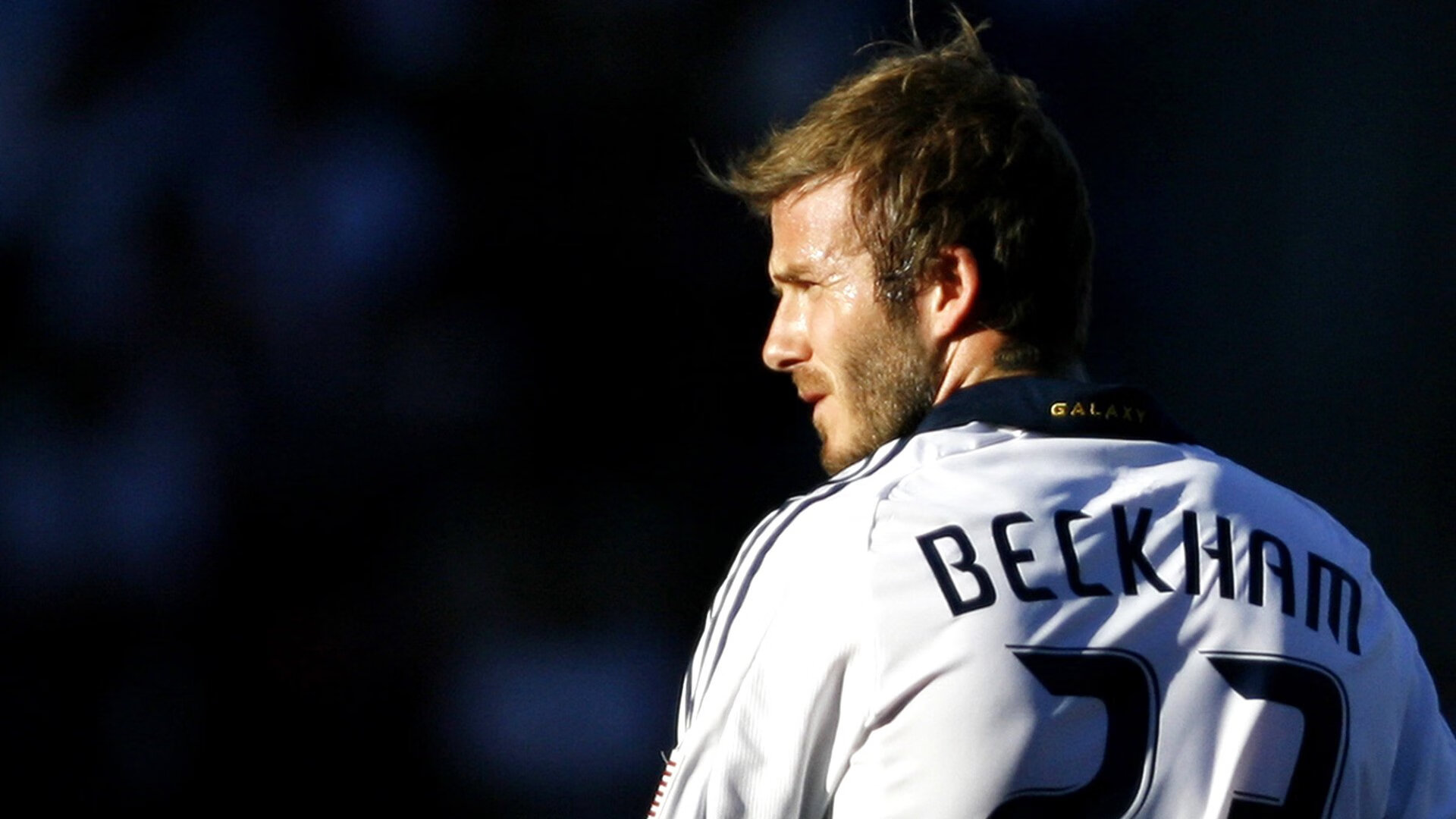 隆戈：全黑队的进攻利刃，突破防线打破常规，隆戈技术(武汉)有限公司